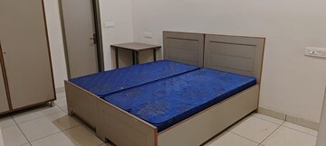 Bedroom in 1 RK Builder Floor at Vip Road – for Rent