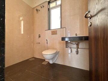 Bathroom in 1.5 BHK Apartment at Sheth Avante, Kanjurmarg West – for Rent