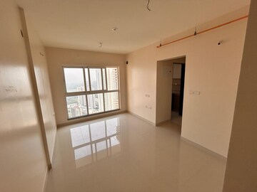 Room in 1.5 BHK Apartment at Sheth Avante, Kanjurmarg West – for Rent