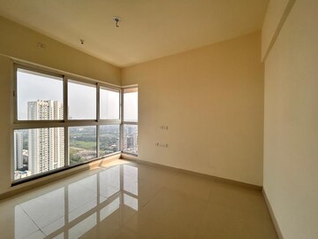 Room in 1.5 BHK Apartment at Sheth Avante, Kanjurmarg West – for Rent