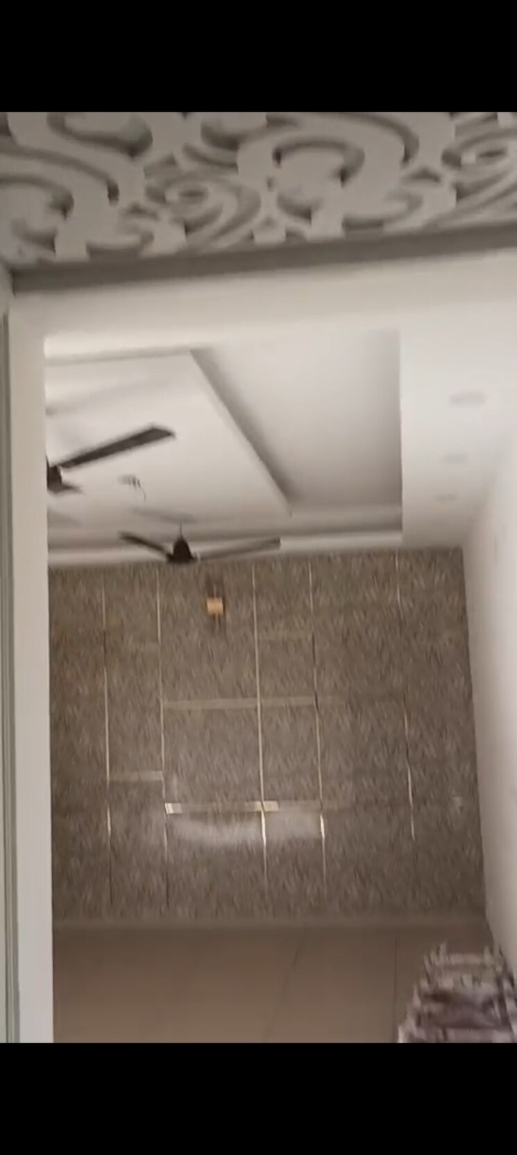 undefined, landcraft-golf-links 3 Bedroom 1600 Sq.Ft. Apartment In Pandav Nagar Ghaziabad 9339930