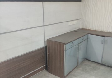 Shop For Rent in Yusuf Sarai