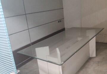Team Area in  Shop at Yusuf Sarai – for Rent