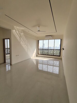 2 BHK Apartment For Rent in Lower Parel West