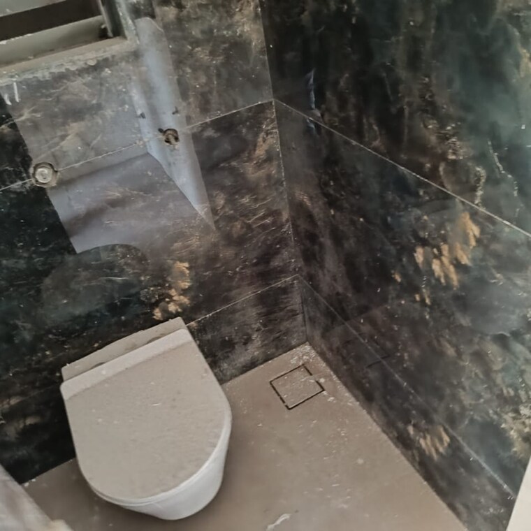 Bathroom, parth-chs-goregaon 2 Bedroom 650 Sq.Ft. Apartment In Goregaon West Mumbai 9340006