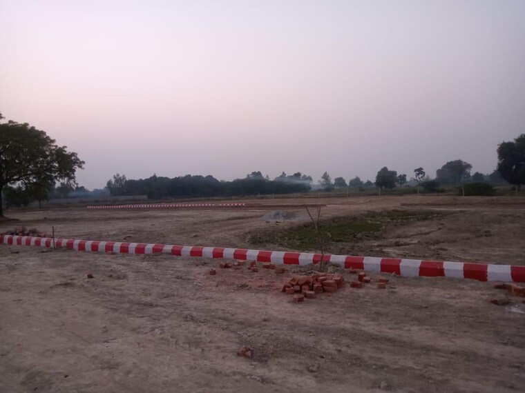 undefined, mohanlalganj  2000 Sq.Ft. Plot In Mohanlalganj Lucknow 9339983