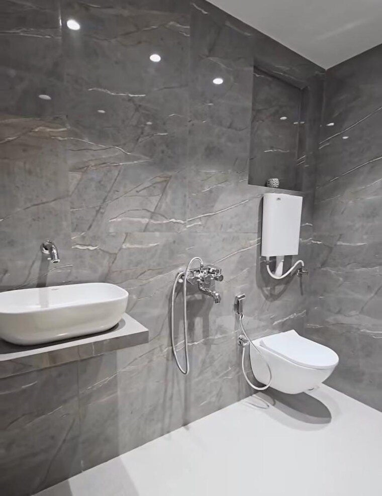 Bathroom, hiya-regency 1 Bedroom 450 Sq.Ft. Apartment In Mira Road East Thane 9340048