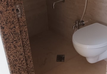 Bathroom in 1 BHK Apartment at Abrol House, Malad West – for Rent