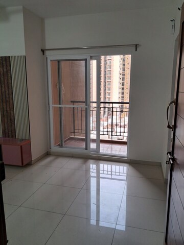 Room in 2 BHK Apartment at Shriram WYT Field, Budigere – for Rent