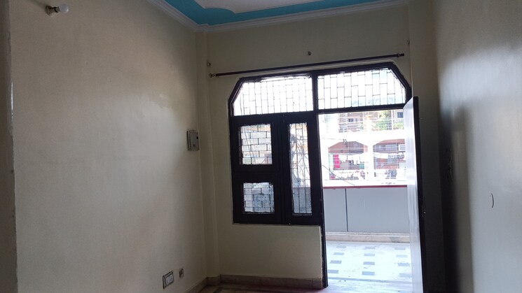 Room, vaishali sector 2 2 Bedroom 950 Sq.Ft. Builder Floor In Vaishali Sector 2 Ghaziabad 9340070