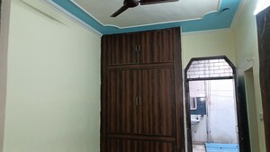 Room in 2 BHK Builder Floor at Vaishali Sector 2 – for Rent