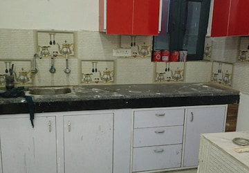 Kitchen in 3.5 BHK Apartment at Amarpali Exotica, Sector 50 – for Sale