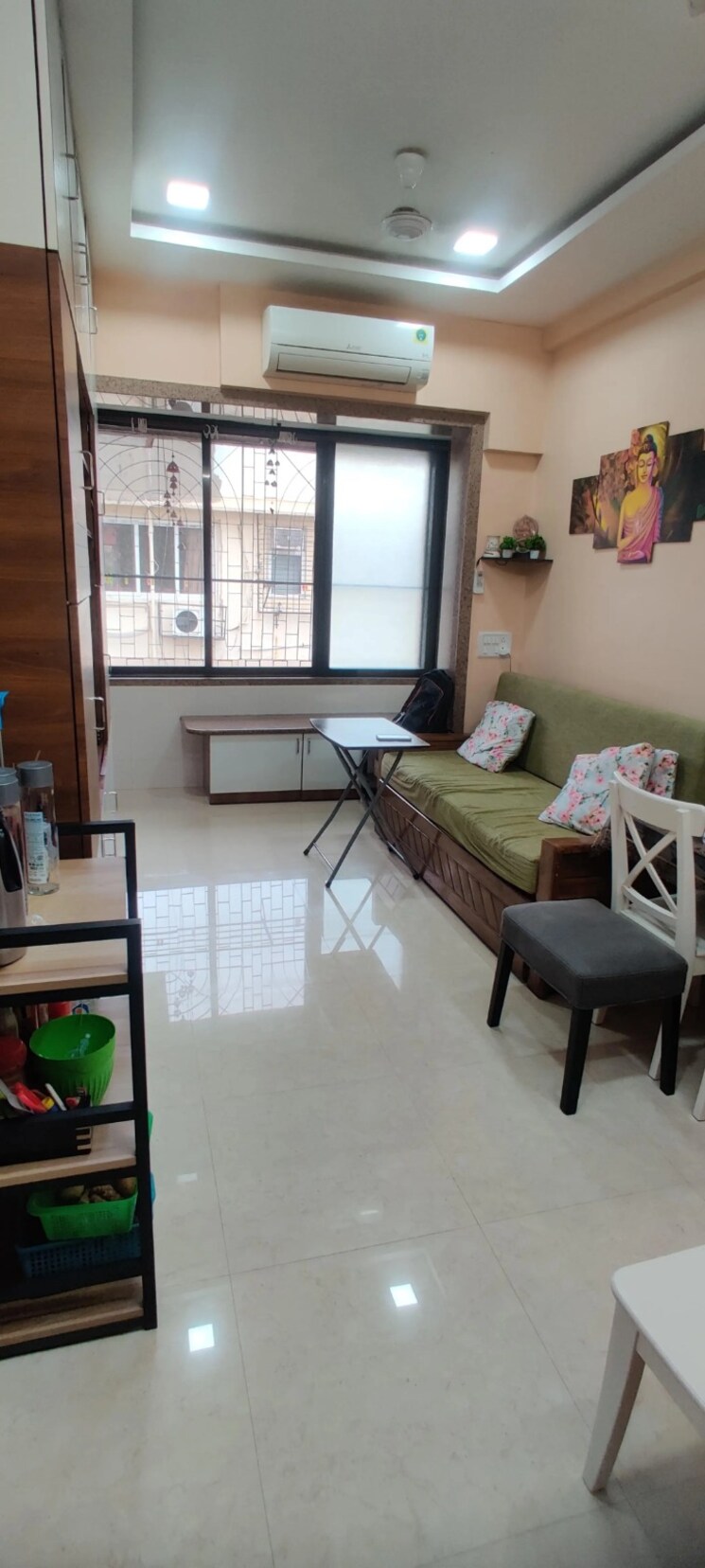 Team Area, kartar-bhavan 2 Bedroom 700 Sq.Ft. Apartment In Colaba Mumbai 9339138