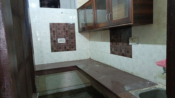 Kitchen, vaishali sector 2 2 Bedroom 950 Sq.Ft. Builder Floor In Vaishali Sector 2 Ghaziabad 9340180