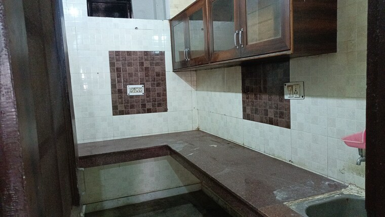 Kitchen, vaishali sector 2 2 Bedroom 950 Sq.Ft. Builder Floor In Vaishali Sector 2 Ghaziabad 9340180