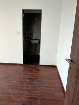 Room in 2 BHK Apartment at Acme Avenue, Kandivali West – for Rent