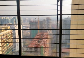 Room in 2 BHK Apartment at Acme Avenue, Kandivali West – for Rent