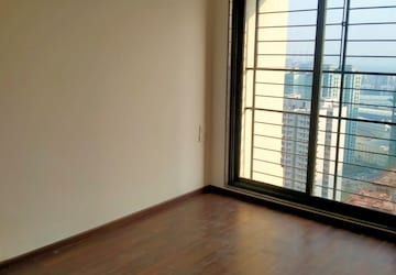 Room in 2 BHK Apartment at Acme Avenue, Kandivali West – for Rent