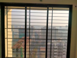 Room in 2 BHK Apartment at Acme Avenue, Kandivali West – for Rent
