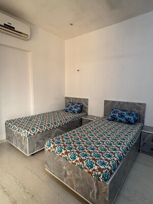 Bedroom in  Pg at Millionaire Heritage, Andheri West – for Rent