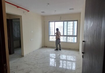 Room in 2 BHK Apartment at Dotom Isle, Malad West – for Rent