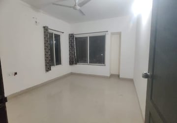 Room in 2 BHK Apartment at Rohan Viti, Wakad – for Rent