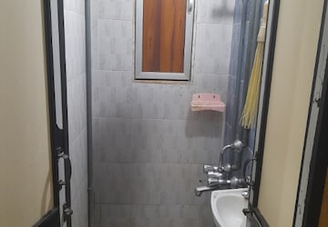 Bathroom in 1 BHK Apartment at Kurla West – for Rent