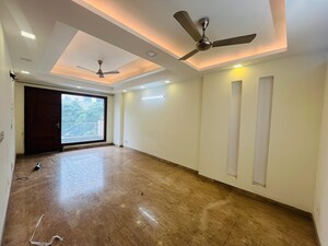 4 BHK Builder Floor For Rent in Sushant Lok Iii