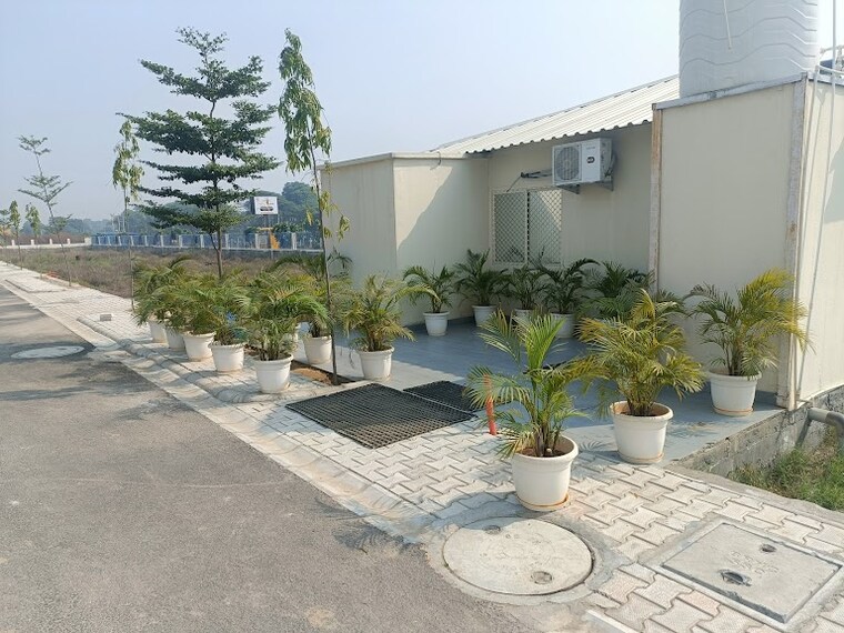 Balcony, rampura  120 Sq.Yd. Plot In Rampura Gurgaon 9340202