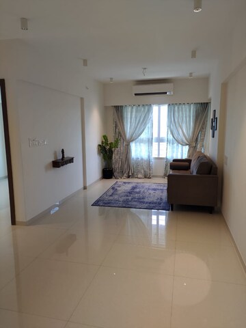 Living Room in 2 BHK Apartment at Vishwa Bhuvan, Chembur – for Rent