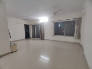 Room in 3 BHK Apartment at Pristine Prolife 2, Wakad – for Rent
