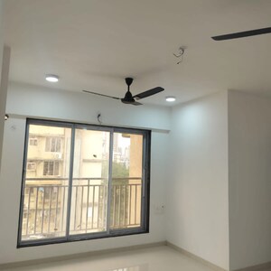 Room in 2 BHK Apartment at Sea View Goregaon, Bangur Nagar – for Rent