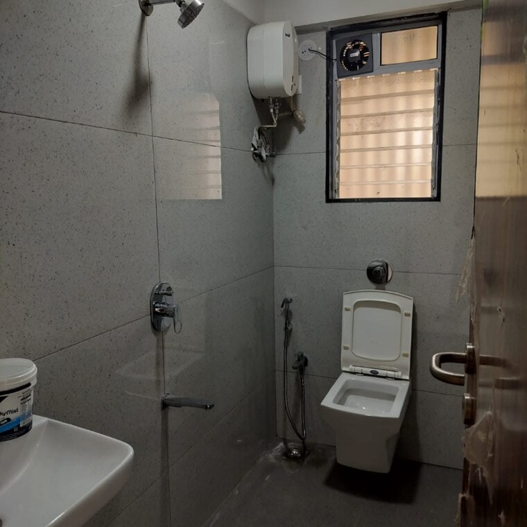 Bathroom, sea-view-goregaon 2 Bedroom 650 Sq.Ft. Apartment In Bangur Nagar Mumbai 9340525