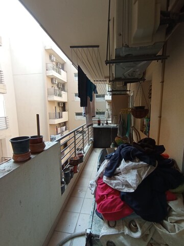 3 BHK Apartment – Entrance View at ABA Cleo County, Sector 121 - for Rent