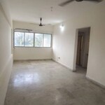 2 BHK + Servant Room 650 Sq.Ft. Apartment in Juhu Vishal CHS