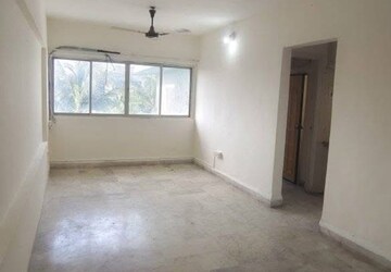 2 BHK Apartment For Rent in Juhu Vishal CHS, Airport Area Juhu