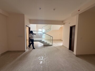 Living Room in 4 BHK Apartment at Aurobindo Kohinoor, Serilingampally – for Rent