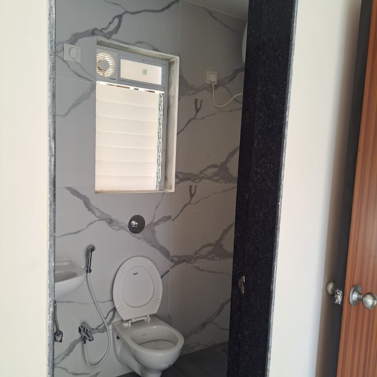 Bathroom, raunak-bliss 1 Bedroom 425 Sq.Ft. Apartment In Ghodbunder Road Thane 9340689