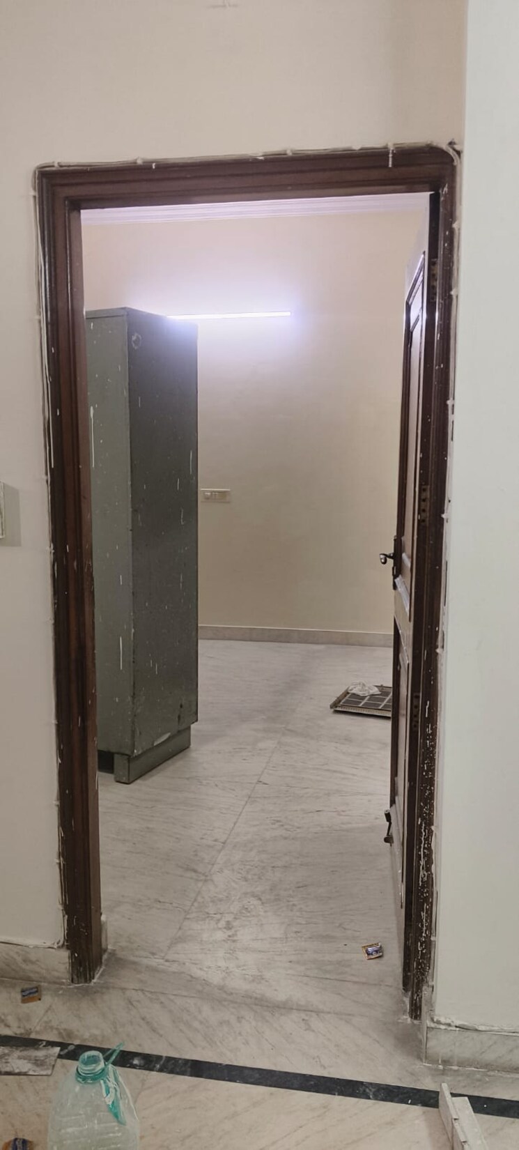 undefined, rwa-apartments-sector-61 2.5 Bedroom 200 Sq.Mt. Villa In Sector 61 Noida 9340696