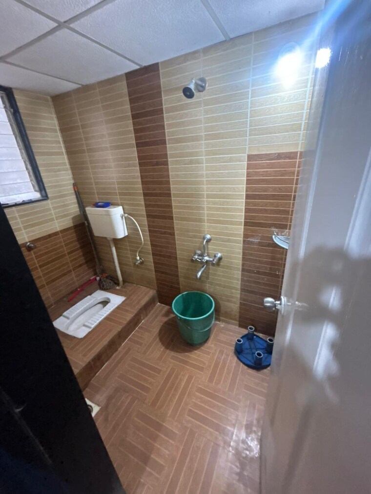 Bathroom, sai-miracle 2 Bedroom 800 Sq.Ft. Apartment In Rahatani Pune 9340692