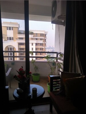 Balcony in 5 BHK Apartment at Vipul Belmonte, Sector 53 – for Sale