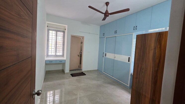 Room, kaggadasapura 3 Bedroom 1400 Sq.Ft. Apartment In Kaggadasapura Bangalore 9340734