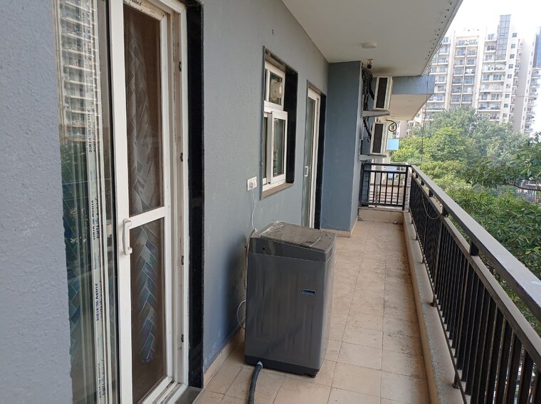 Balcony, sushant-lok-3 2 Bedroom 1450 Sq.Ft. Builder Floor In Sector 57 Gurgaon 9340750