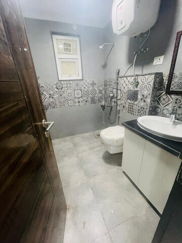 Kitchen in 2 BHK Builder Floor at Sushant Lok 3, Sector 57 – for Rent