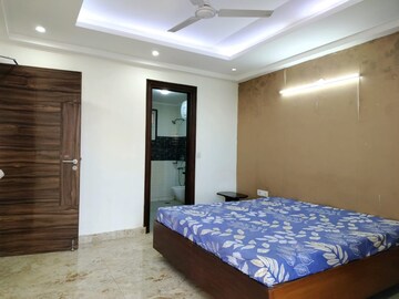 Bedroom in 2 BHK Builder Floor at Sushant Lok 3, Sector 57 – for Rent