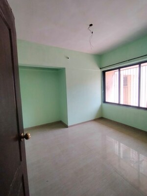 Room in 2 BHK Apartment at Shiddivinayak Society, Vartak Nagar – for Rent