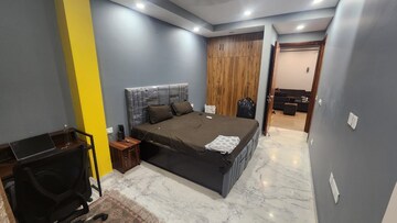 Bedroom in 3 BHK Builder Floor at Sector 47 – for Rent