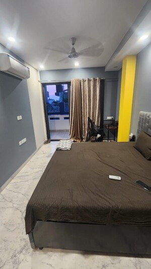 Bedroom in 3 BHK Builder Floor at Sector 47 – for Rent