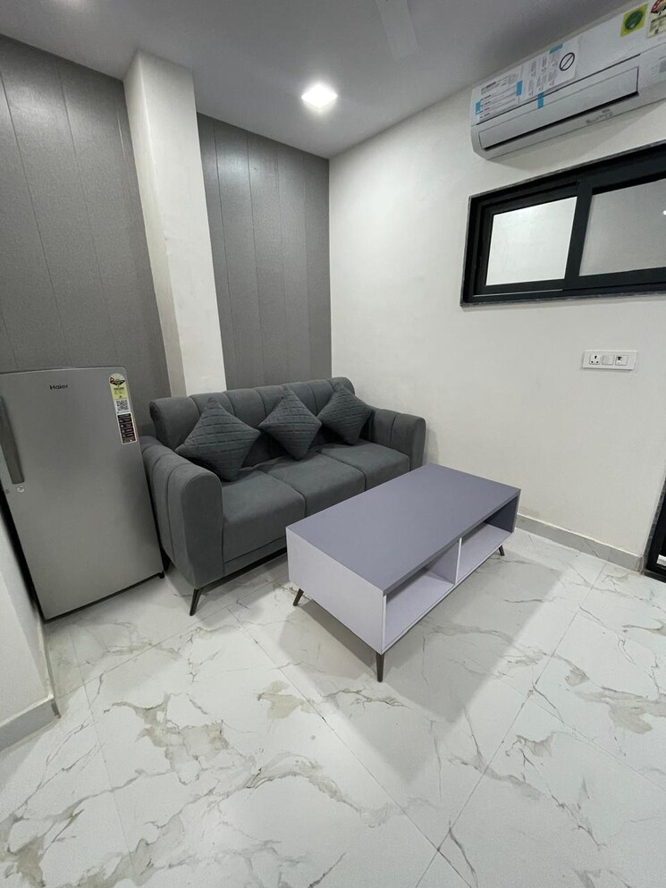 Living Room, sushant-lok-2 2 Bedroom 181 Sq.Yd. Builder Floor In Sector 57 Gurgaon 9340813