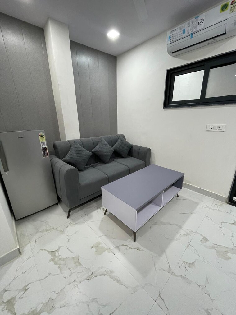 Living Room, sushant-lok-2 2 Bedroom 181 Sq.Yd. Builder Floor In Sector 57 Gurgaon 9340813